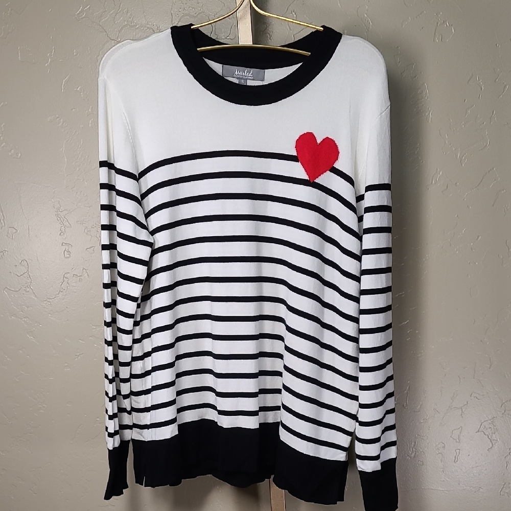 Marled Black and White Striped Sweater with Red Heart
